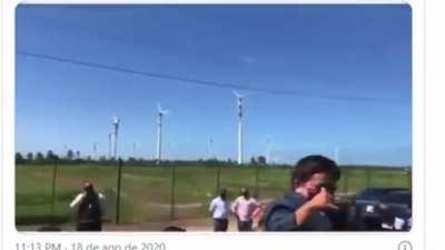 NÃO É SÓ O REZENDE QUE GOSTA DE ANÃO, MAS ATÉ O PROPRIO MITO OS ADORA 😎👉👉