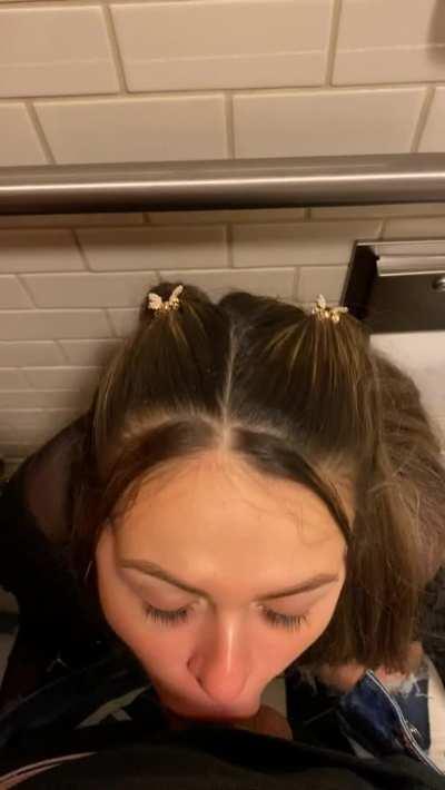 I suck dick on the first date🤪