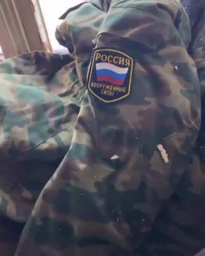 Several Azerbaijanis in fake Russian uniforms entered the villages controlled by the Armenians of Artsakh to kidnap and kill residents ... Fortunately, one of them was caught.This was announced by British journalist Emil Gessen on his Instagram page.