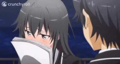 That subtle look back kills me with cuteness