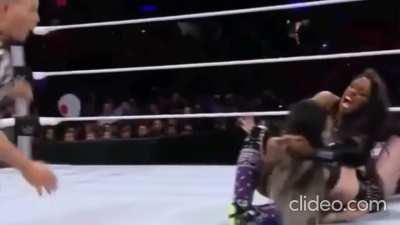 Paige is so Hot when she Taps Out like a Slave. The Best Pathetic Loser ever.