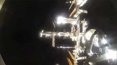 This is how the Soyuz capsule docks with the ISS