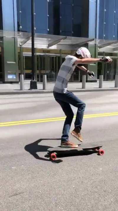 Dance party on the V2