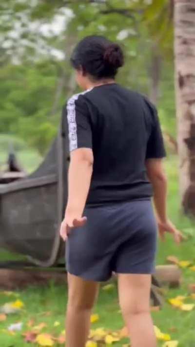 Archana Kavi 🍑
