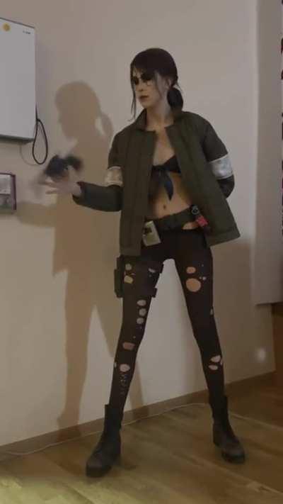 You spin me right round~ I have put together all my gunspinning videos