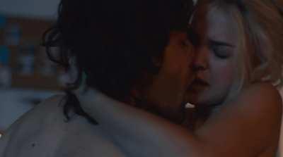 [Topless] Maia Mitchell [29] in No Way Out (2022)