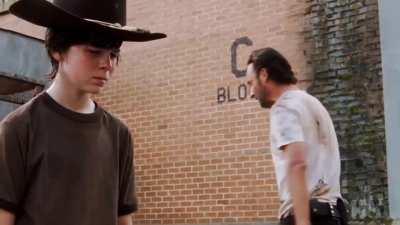 Title suicide kr rha.