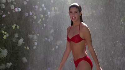 Phoebe Cates iconic tits plot - Fast Times at Ridgemont High, 1982