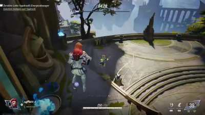 I feel sorry for her :o