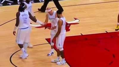 Caruso with the assist to Montrezl and THT