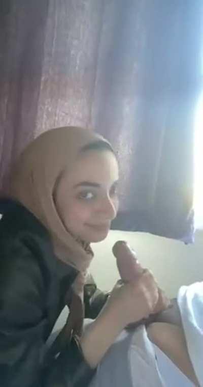 Arab Blowjob Hijab Muslim Pakistani Smile Porn GIF by smingers