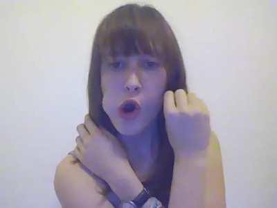 Кто это и зачем она это делает?