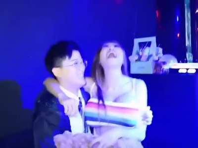 Chinita putona chichona