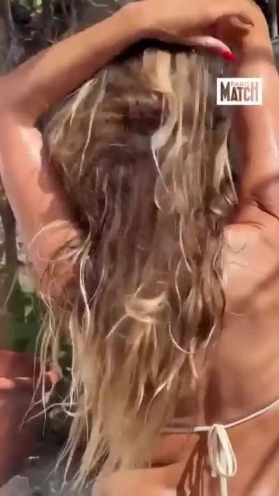 'Pure summer' - IG August 2025