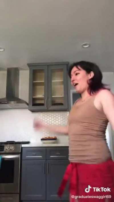 Tori learned the whole dance