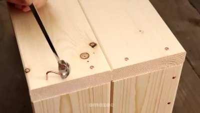 Stop motion wood carving. Done by Youtuber omozoc.