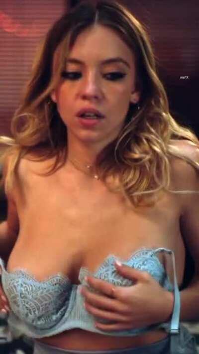 Sydney Sweeney...This one is right up there with Alexandra Daddario's nude scene, turning her from nobody to a fucking legend.