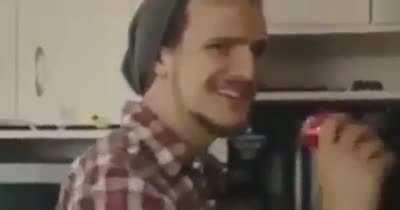 EPIC PRANK 😆🤣😭