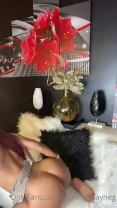 Jessica rabbit vibes