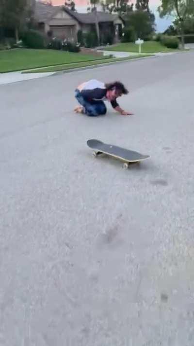 To varial kickflip