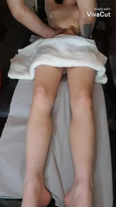 She needed a daddy hands all over her petite body and being fingered 😍🤤🥵