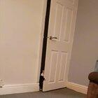 Cats crazy it was been a little shit so got camra out to film it wait till it notices im recording it at end