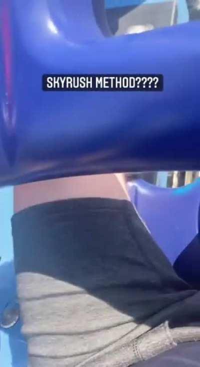 I’m surprised no one has died yet using the skyrush method