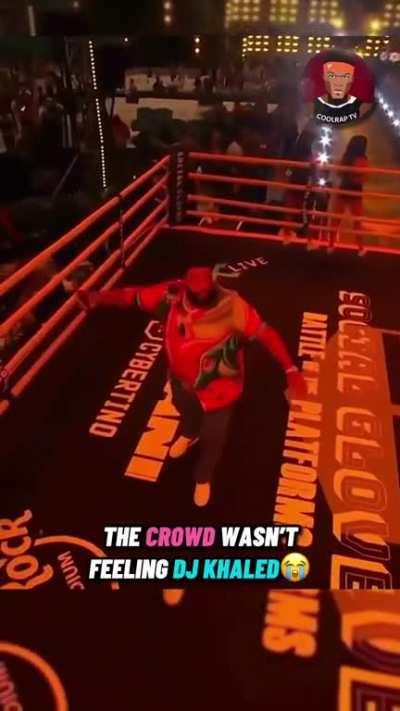 The crowd rejecting DJ Khaled