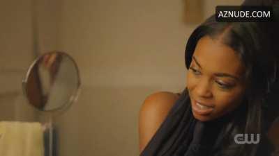 Nafessa Williams (Black Lightning)