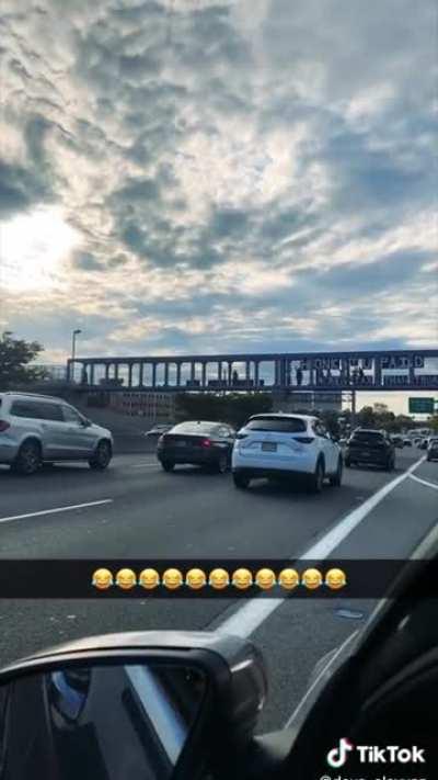 Honk if you paid more taxes than Donald Trump