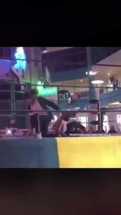 Solo en Mujico pasa esto: Miguel Jackson