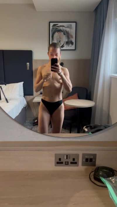 never had a bbc before, do you think one would look good inside me