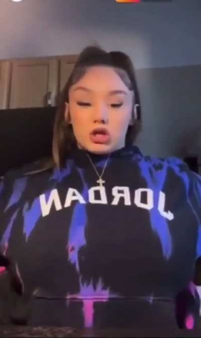 Bigger than her head 