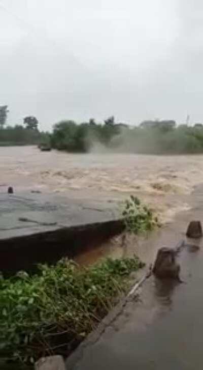 I think this guy has watched Fast n Furious a lot.