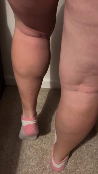 How do you like your legs in the morning? 🧐