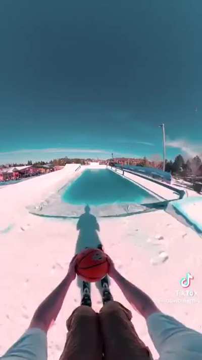 It just sticks out like a sore thumb (at 0:06)