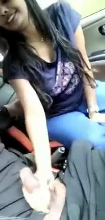 making housewife to suck my dick in the car