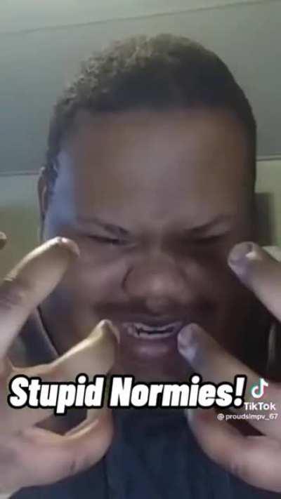 my waifu 😡😡😡😡🤬🤬🤬🤬