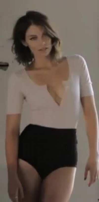 Lauren Cohan is so fucking hot.