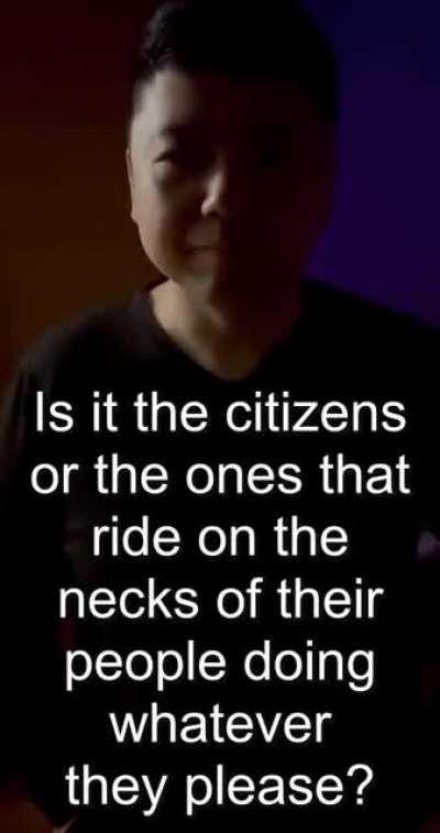 Chinese national in Odessa calls out Chinese government for censoring him (subtitles)