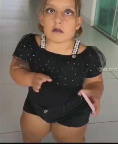 Vadinha anda diferente