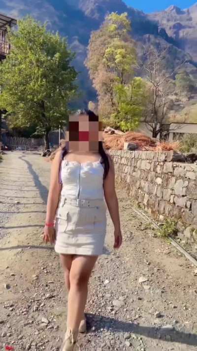 A little showcase of my dress and legs