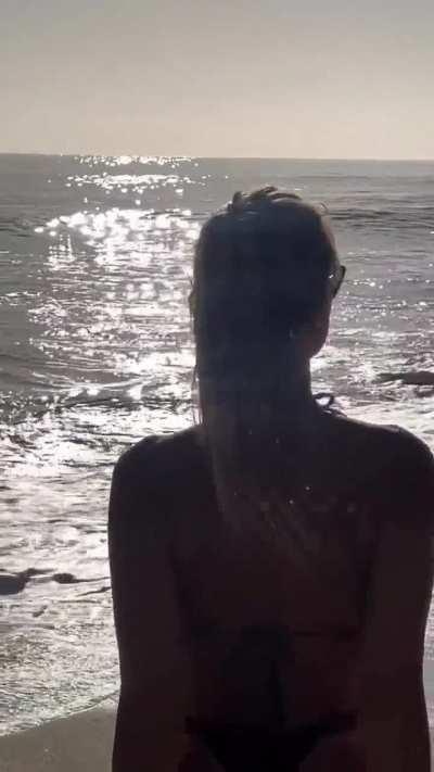 IG story 8-31 in thong bikini.