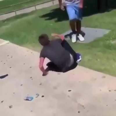 I dont recall my school yard fights being this entertaining. Kids have it too good these days.