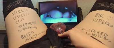 Its impossible to prevent my clit from squirting to woman having fun with bbc 