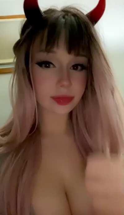 Milking cock like a good little slut 🤍