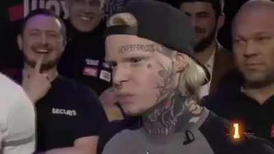 Vassily, o implacável!!! Podem invocar o vredditdownloader