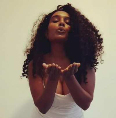 Hi I'm ebony_sorceress bubble butt queen