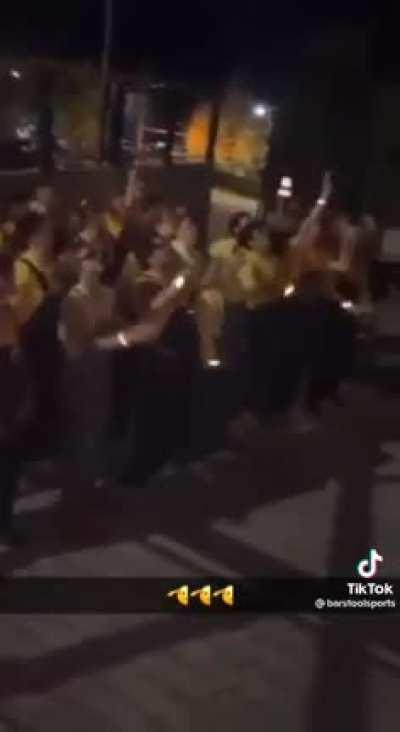 Tonight we will steal the moon!