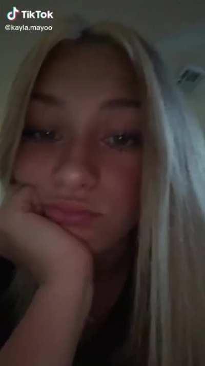 Beautiful👸🏼Proud & Blonde ❄🐇